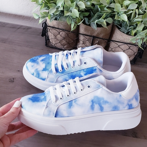 ASOS Design Dua Tie Dye Trainers Blue Sneakers Womens NEW - Picture 7 of 7